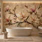 Papier peint panoramique floral Magnolias Poudrés beige et rose dans une salle de bain élégante avec baignoire