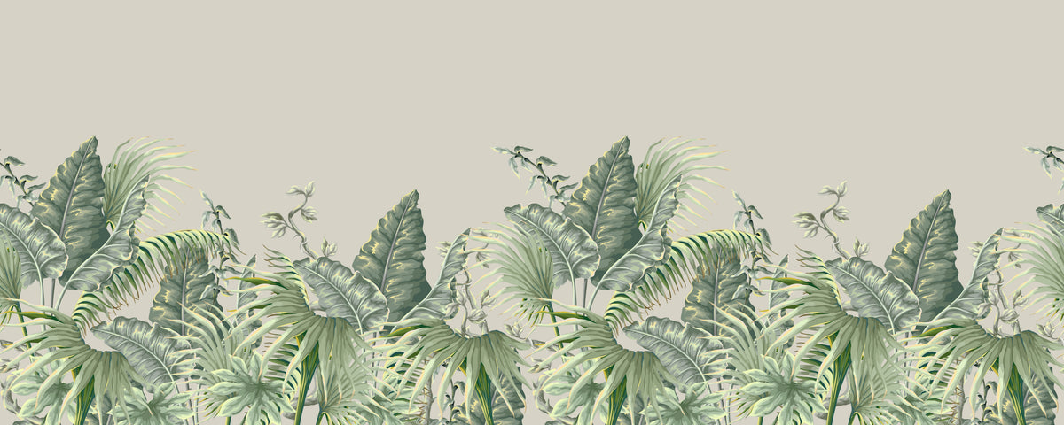 Papier peint à motif beige avec frise de feuillages tropicaux verts