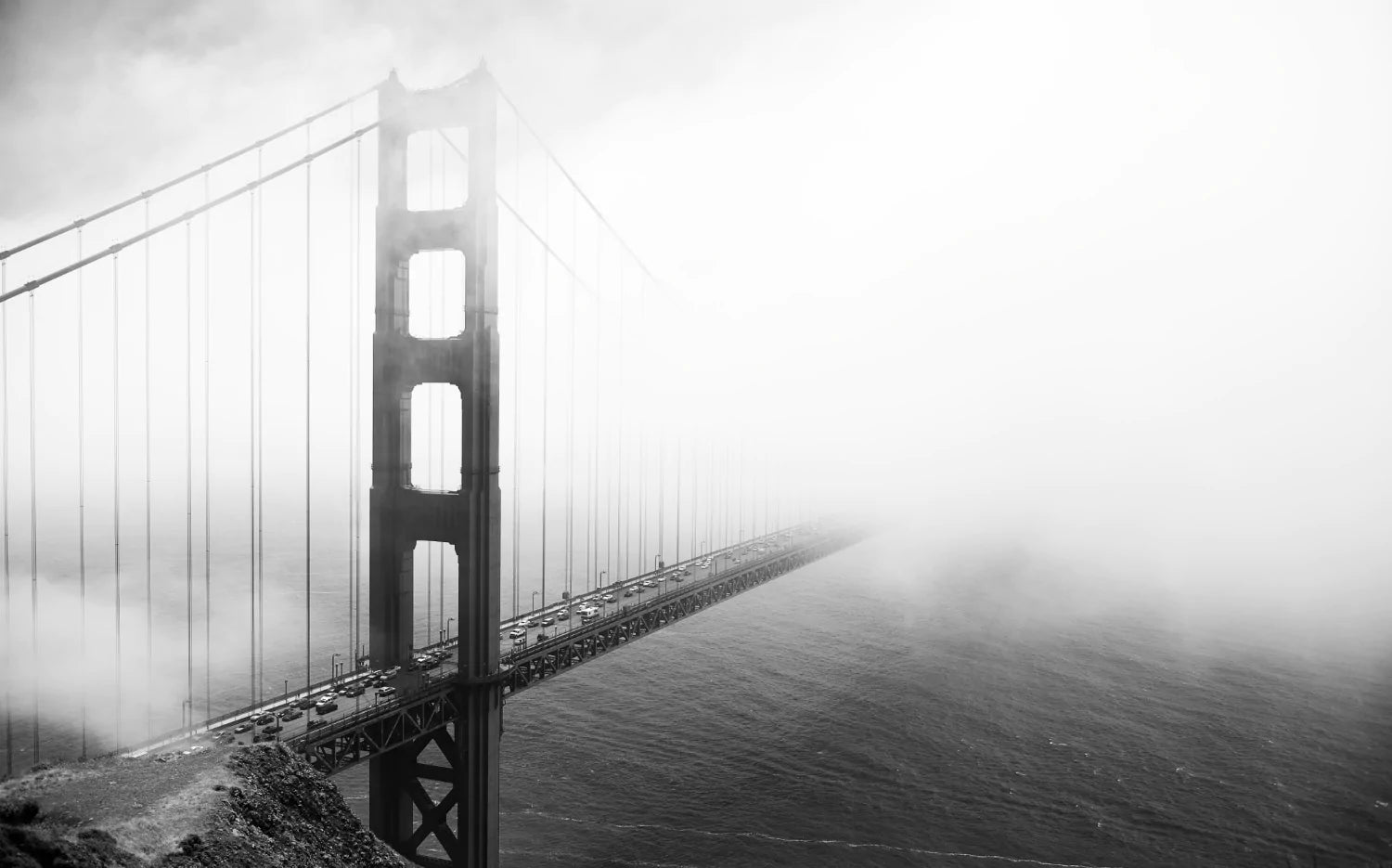 Papier peint panoramique photo du Golden Gate noir et blanc
